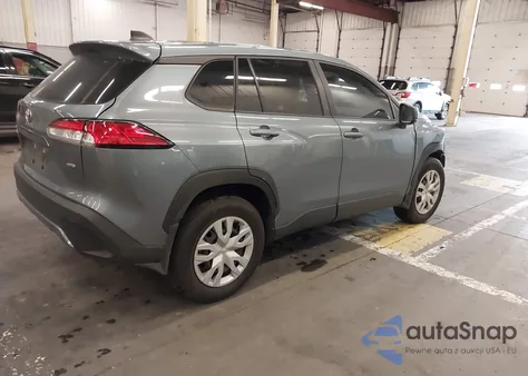 2024 Toyota Corolla Cross L z USA, uszkodzony, nr VIN 7MUAAABG4RV103150